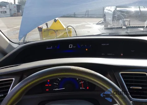 2013 Honda Civic Lx z USA, uszkodzony, nr VIN 19XFB2F51DE290684